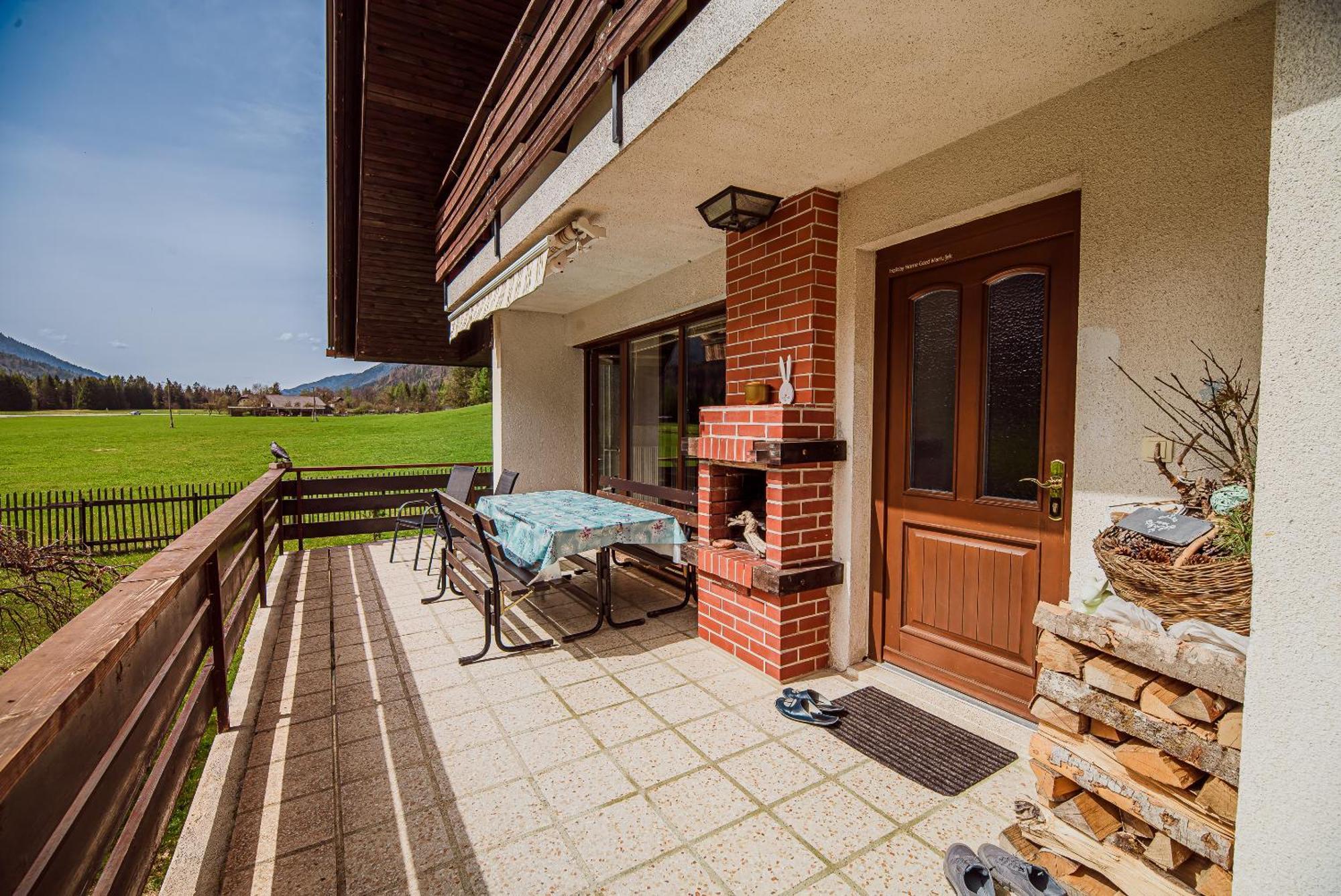 Holiday Home Vila Kopriva ゴズ・マルチュリェク エクステリア 写真