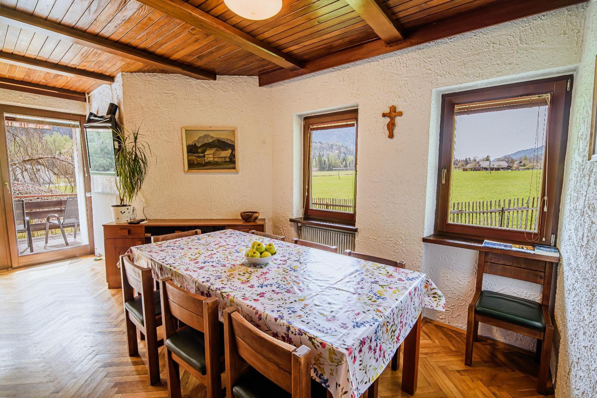 Holiday Home Vila Kopriva ゴズ・マルチュリェク エクステリア 写真